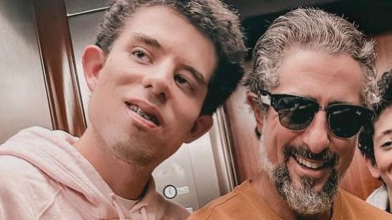 Marcos Mion se declarou para o filho mais velho nas redes sociais - Reprodução: Instagram