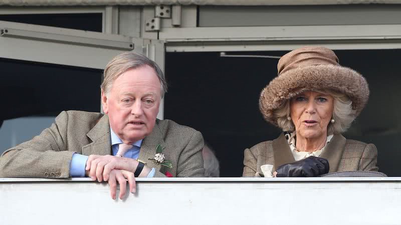 Andrew Parker Bowles e a rainha consorte Camilla - Foto: Getty Images