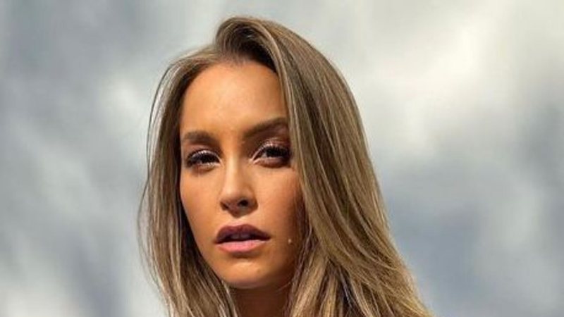 Carla Diaz apostou na beleza com look estiloso e confortável - Reprodução: Instagram