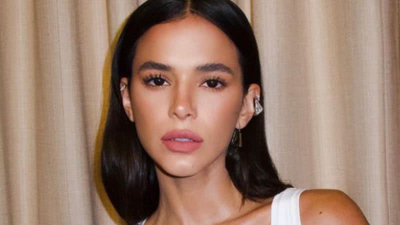 Atriz Bruna Marquezine decide rebater internauta que deseja que ela fosse mãe esse ano - Foto: Reprodução / Instagram