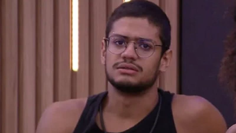 Gabriel revela que não acha justo a volta de brothers - Reprodução/Globo