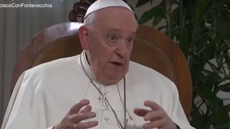 Papa Francisco em entrevista para Jorge Fontevecchia - Foto: Reprodução / Grupo Perfil