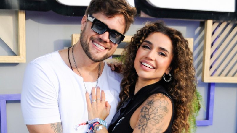 O casal de ex-BBBs Breno Simões e Paula Amorim curtindo o festival Lollapalooza - Foto: Divulgação/AgNews