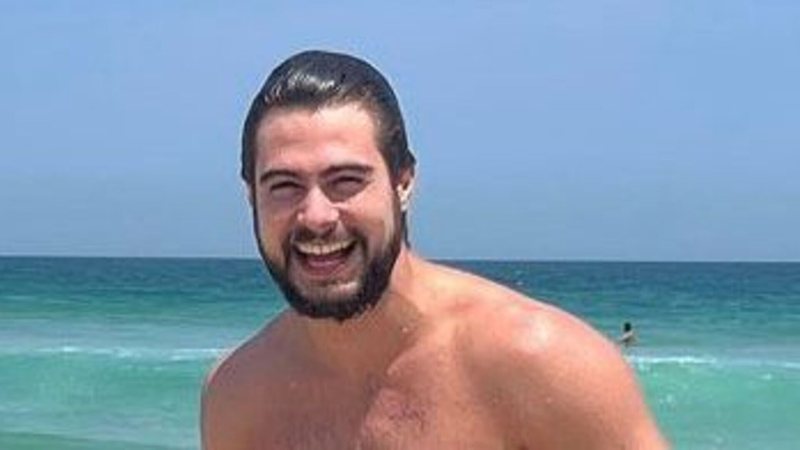 Rafa Vitti celebrou seu aniversário com fotos na praia - Reprodução: Instagram