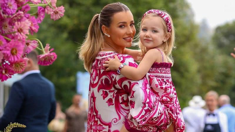 Ana Paula Siebert se derreteu ao falar da filha, Vicky - Divulgação @franklinmaimone