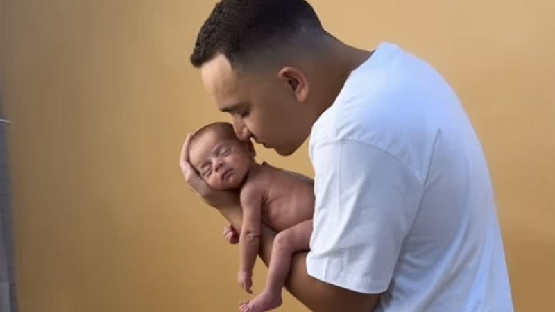 João Gomes e o filho, Jorge - Foto: Reprodução / Instagram