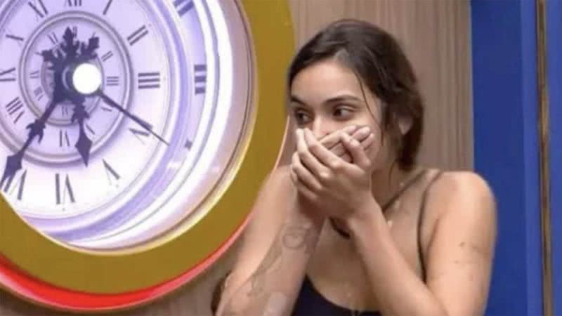 Imagem Após desistir do BBB, Vanessa Lopes embarca às pressas em aeroporto