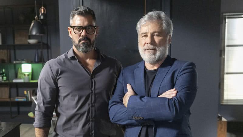 Pascoal (Juliano Cazarré) e César (Leopoldo Pacheco) na novela Fuzuê - Foto: Globo/Léo Rosario