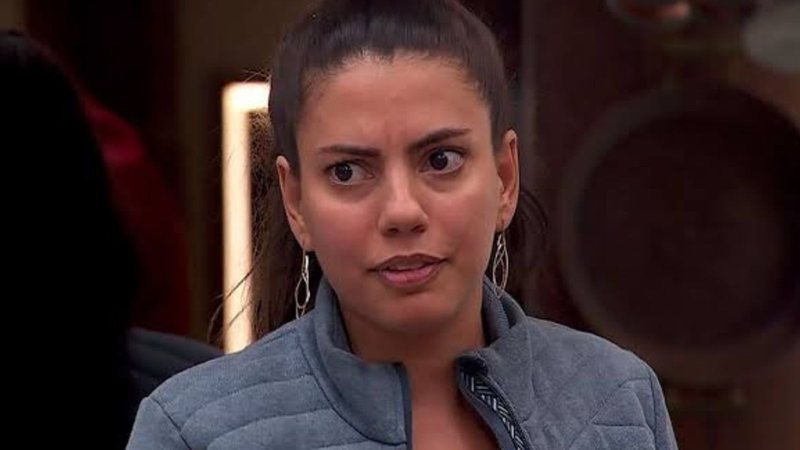 Fernanda se incomoda com olhar de brother no BBB 24 - Reprodução/Globo