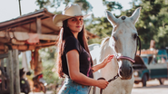 Por ser mulher, ela já enfrentou preconceitos, mas nunca se intimidou - FOTO: EDNEIA SANTANA FOTOGRAFIA