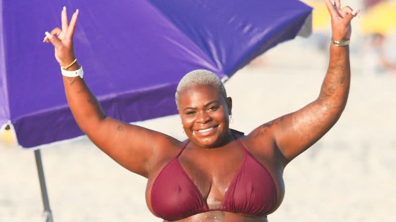 Jojo Todynho exibe corpo real na praia - Fotos: Dilson Silva/AgNews