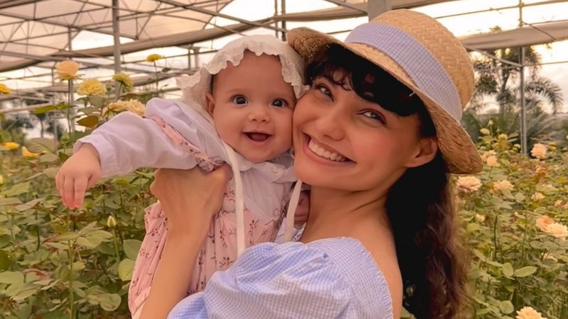 Isabelle Abreu com a filha - Foto: Divulgação