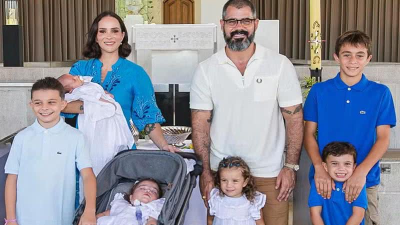 Juliano Cazarré, Letícia Cazarré e os filhos - Foto: Reprodução/Instagram