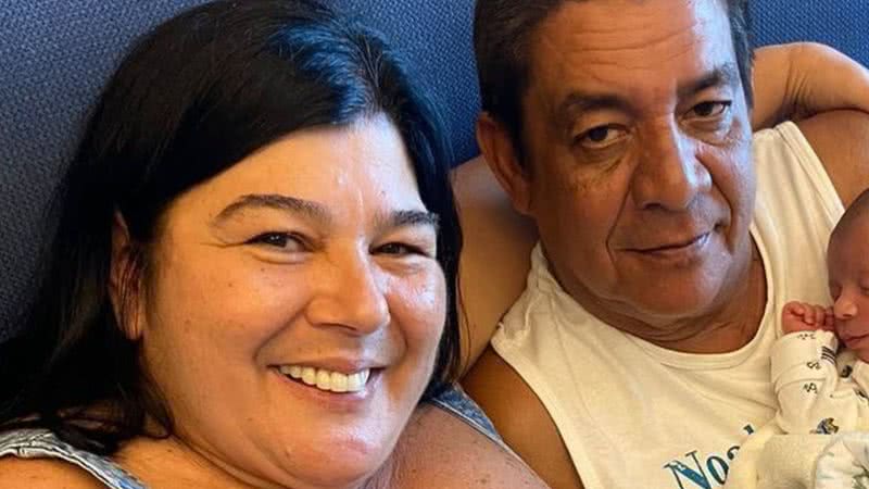 Mônica Santos e Zeca Pagodinho com o neto caçula - Foto: Reprodução / Instagram