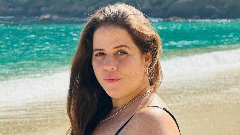 Tati Machado na praia - Reprodução/Instagram