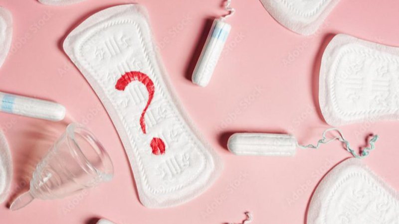 A primeira menstruação é conhecida como menarca - Adobe Stock