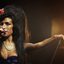 Amy Winehouse se tornou uma sensação no início dos anos 2000