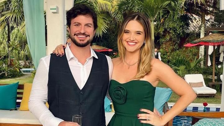 O empresário Danilo Partezani e a atriz Juliana Paiva estão juntos há dois anos - Reprodução/Instagram