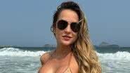 Gabi Martins na praia - Reprodução/Instagram