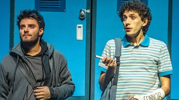 Hugo Bonemer interpreta Connor Murphy na peça 'Querido Evan Hansen' - Ricardo Brajterman