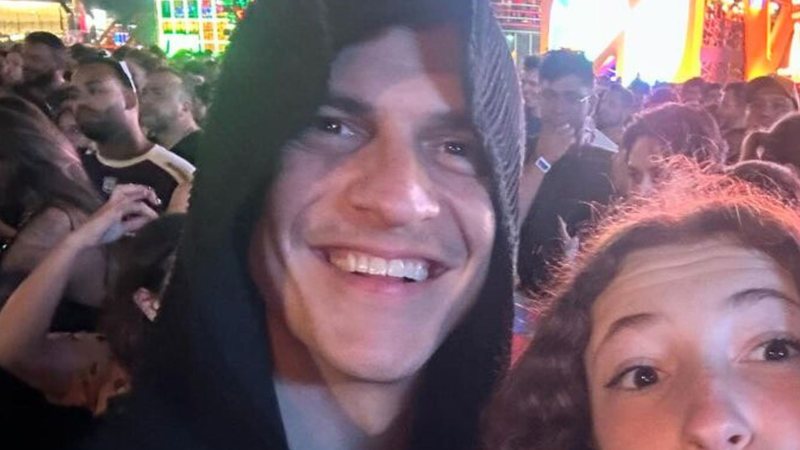 Mateus Solano exibe fotos com a filha, Flora - Foto: Reprodução / Instagram