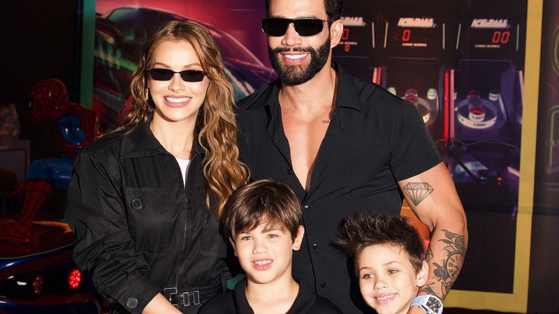 Andressa Suita e Gusttavo Lima com os filhos - Foto: Reprodução / Instagram