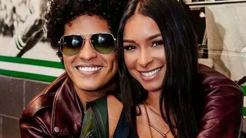 Bruno Mars e Jessica Caban - Foto: Reprodução / Instagram