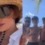 Juliana Paes mostra momentos com sua família na praia