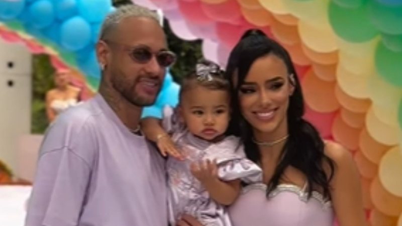 Neymar Jr e Bruna Biancardi com Mavie - Foto: Reprodução / Instagram