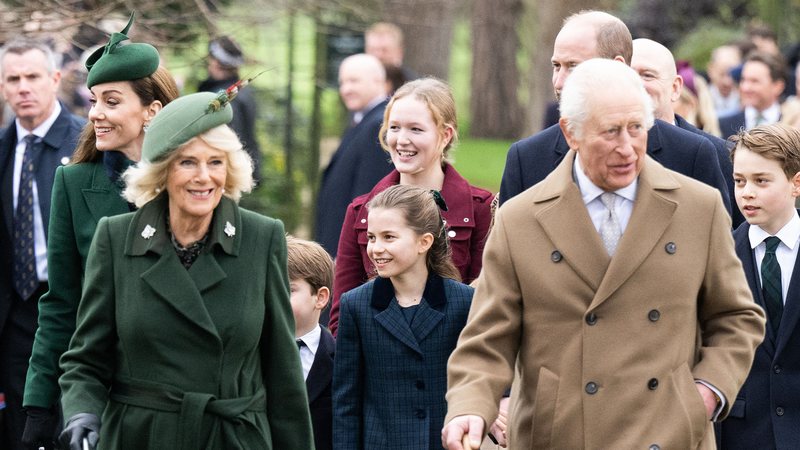 Família real britânica se reúne para tradição de Natal na igreja - Foto: Getty Images