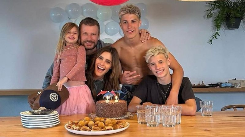 Fernanda Lima e Rodrigo Hilbert com os filhos - Foto: Reprodução/Instagram