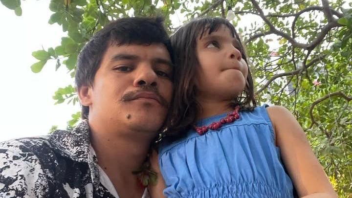 O ator manauara Adanilo com a filha, a pequena Léa - Foto: Reprodução/Instagram