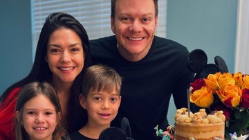 Michel Teló e Thais Fersoza com os filhos - Foto: Reprodução / Instagram