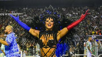 Viviane Araujo no desfile da Mancha Verde - Foto: Will Dias / Brazil News