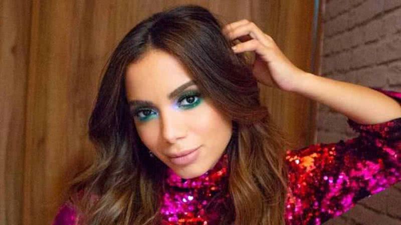 Anitta; cantora precisou ser internada novamente na última quarta (7) para tratamento - Reprodução