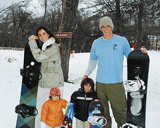 Snowboard é o esporte preferido da família Garcia no inverno. Em Chillán, à convite de CARAS, Márcio e Andréa ensinam as crianças a deslizar na montanha