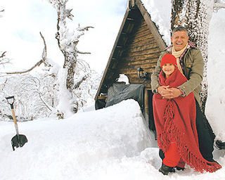 Solteiro, o ator e diretor participa da Temporada CARAS/NEVE 2007 ao lado da filha, da união com Flávia Alessandra