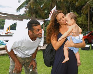 SZAFIR COM VANESSA E TITO