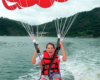 O PRIMEIRO VÔO DE PARAPENTE DE LETÍCIA COLIN