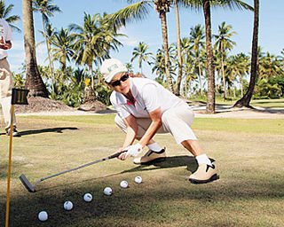 A ATRIZ LUIZA TOMÉ NO PUTTING GREEN