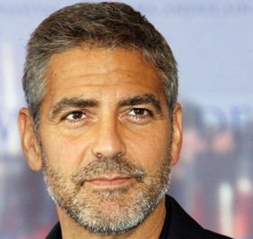 George Clooney quer abrir escola para... - AFP