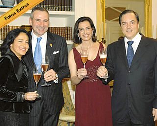 Béatrice Cointreau, Eric Beaumard, os anfitriões Tânia e Otávio Piva de Albuquerque