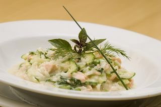 Risoto com alcachofrinha e presunto cru