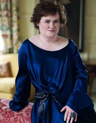 Ensaio de Susan Boyle para a revista 'Harper's Bazaar' - Reprodução