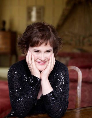 Ensaio de Susan Boyle para a revista 'Harper's Bazaar' - Reprodução