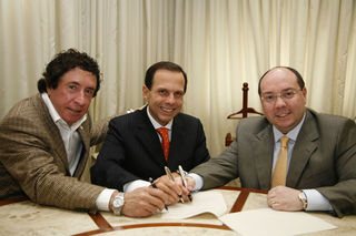 Walter Zagari (vice-presidente comercial da Record), João Doria Jr. e Alexandre Raposo (presidente da Record) - Edu Moraes/ Record