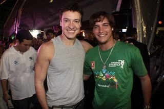 Rodrigo Faro e Felipe Dylon no camarote do evento - Fred Pontes