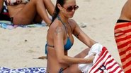 Luana Piovani curte a praia do Leblon - AgNews