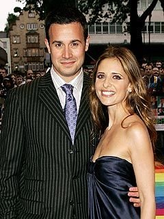 O casal Freddie Prinze Jr. e Sarah Michelle Gellar - Reprodução