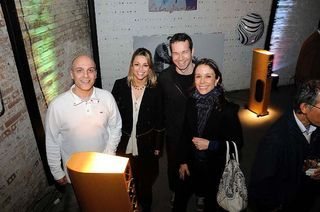 Fabio Storelli, a publicitária Débora Cruz, e os empresários Felipe Michelena e Ana Cristina Michelena - Kraw Penas